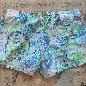 Lilly Pulitzer Blue and Green Athletic Shorts Vibrant Tropical Print